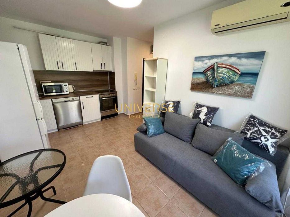 Продава се Двустаен апартамент в к.к. Слънчев бряг - 50 кв.м за 1380 €/кв.м - Снимка #8