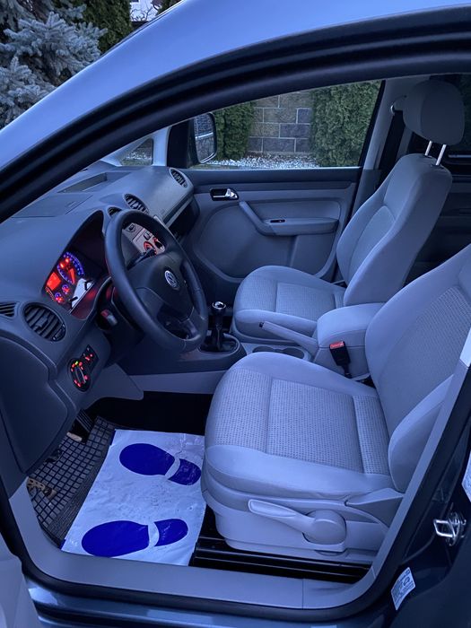 Vw Caddy Life 1,9-Tdi-77 kw-105 Cp-fara rugina-top