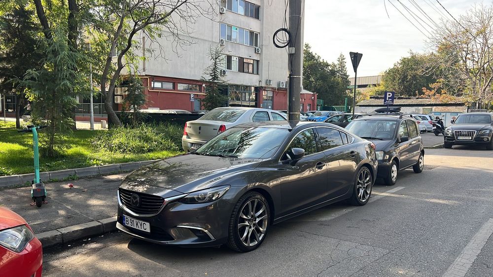 Mazda 6