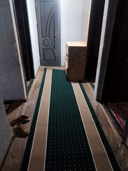 3 xonalik uy sotiladi