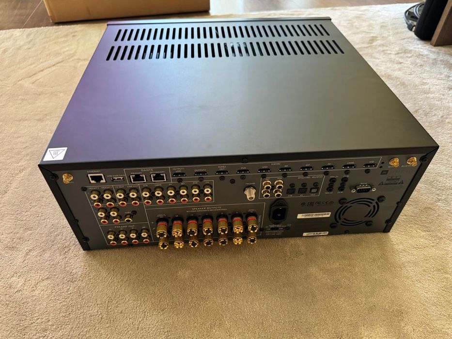 JBL Synthesis SDR 35 аудио-видео ресийвър с HDMI 2.1 борд