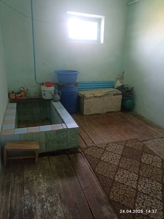 Янгиер шахрида ховли сотилади