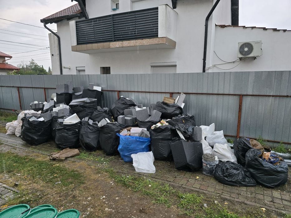 Servicii Debarasări și curățenie.