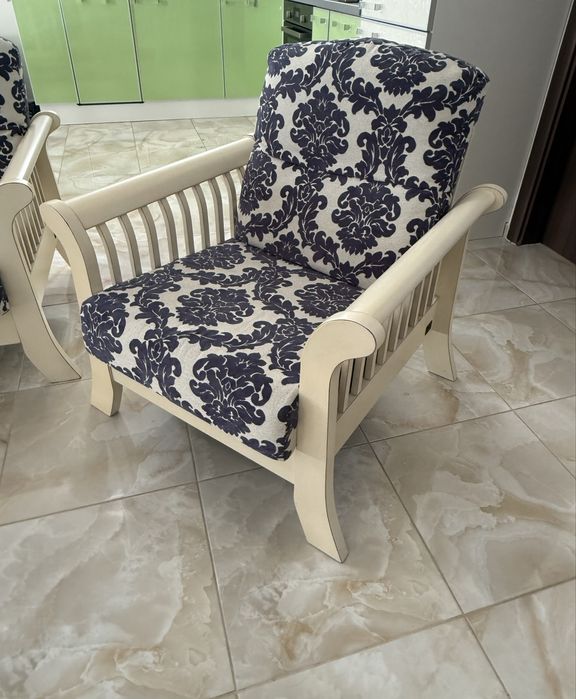 Холов комплект от 3 части (диван)