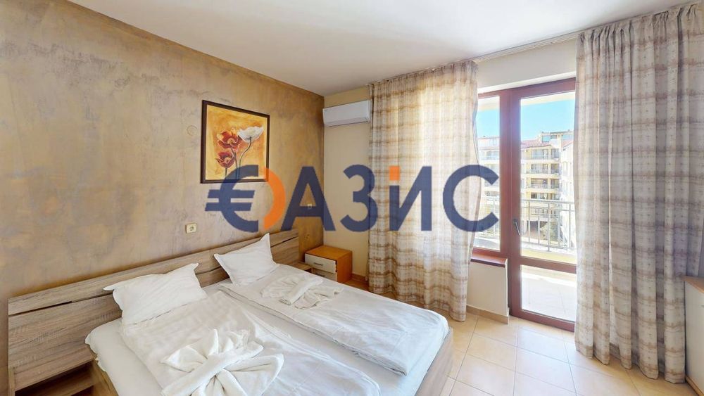 Продава се Тристаен апартамент в к.к. Слънчев бряг - 99 кв.м за 960 €/кв.м - Снимка #12