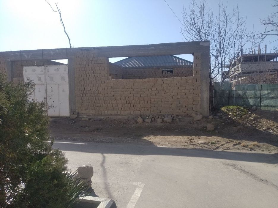 Hovli uy sotiladi Super Bam