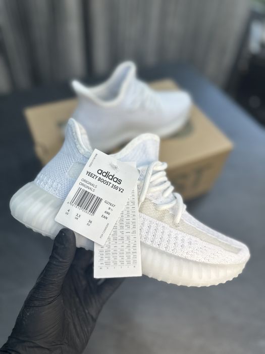 Adidasi Yeezy Boost 350 Full Box Bucuresti