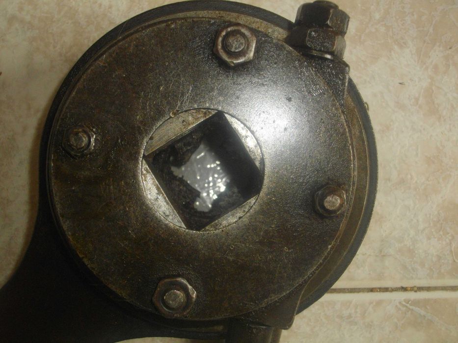 Плашка Водопроводна Ренде Дърводелско Шайба За Електромотор Наковалня