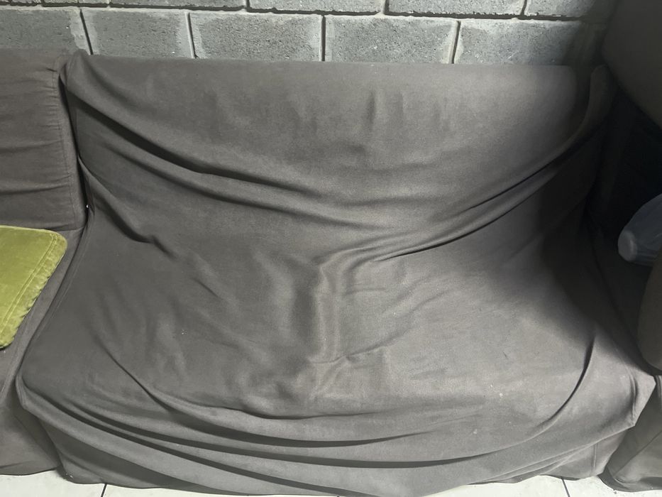 Продаю б/у  диваны