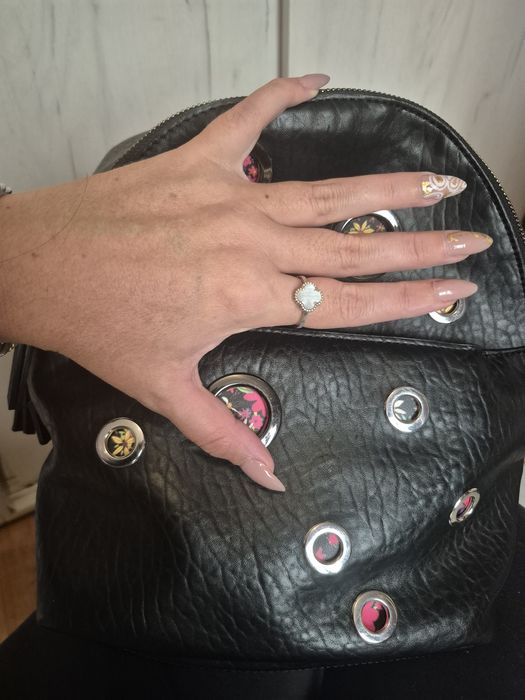 Desigual красива раница