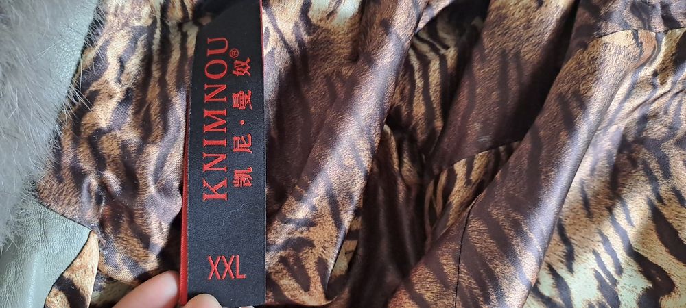 Продам Шубу 10000 тг