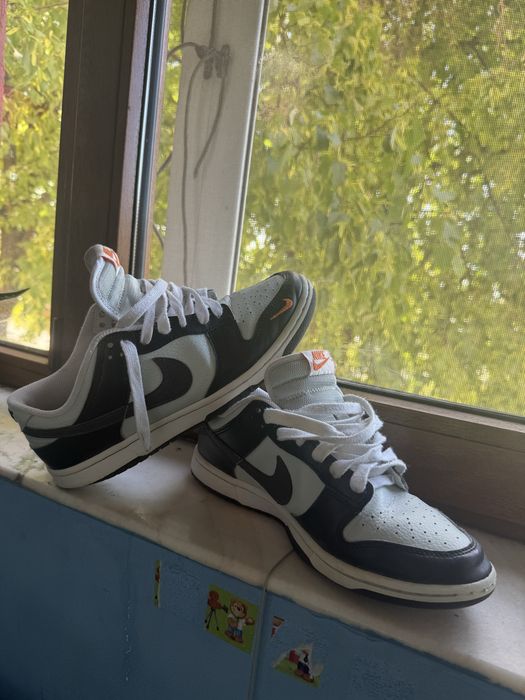 Adidasi nike dunk