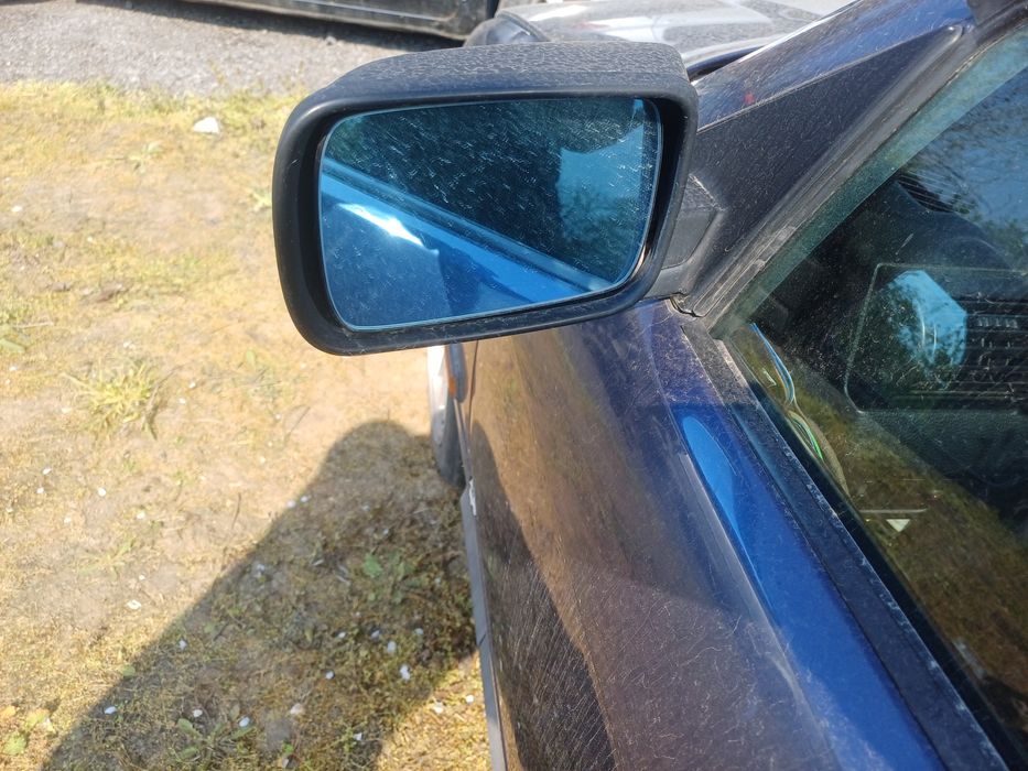 Огледала за бмв компакт 1995 година