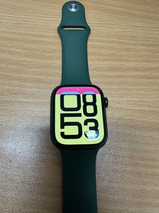 Apple watch 7 series 45 mm.