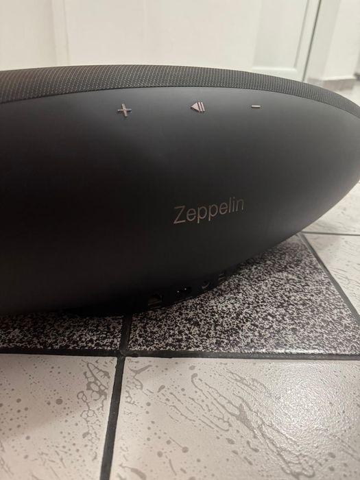 Аудио система Bowers &Wilkins Zeppelin /Black
