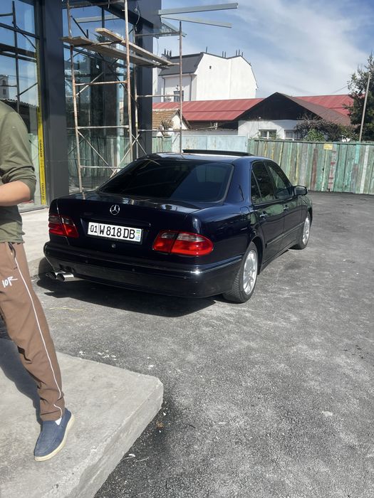 W210 restayling sotilada