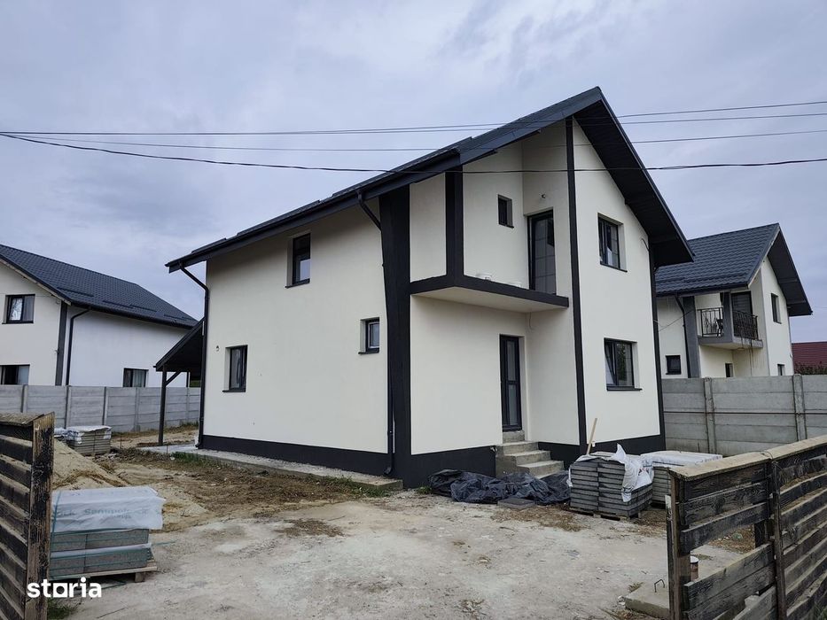 FARA COMISIOANE casa 5 camere 2 bai P+E+pod terasa beci camera tehnica