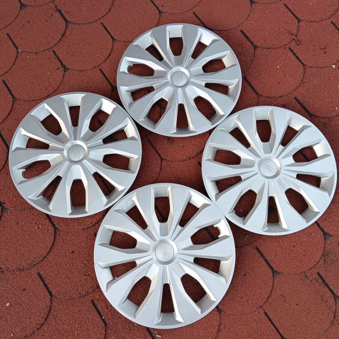 Форд 15 цола  оригинални тасове