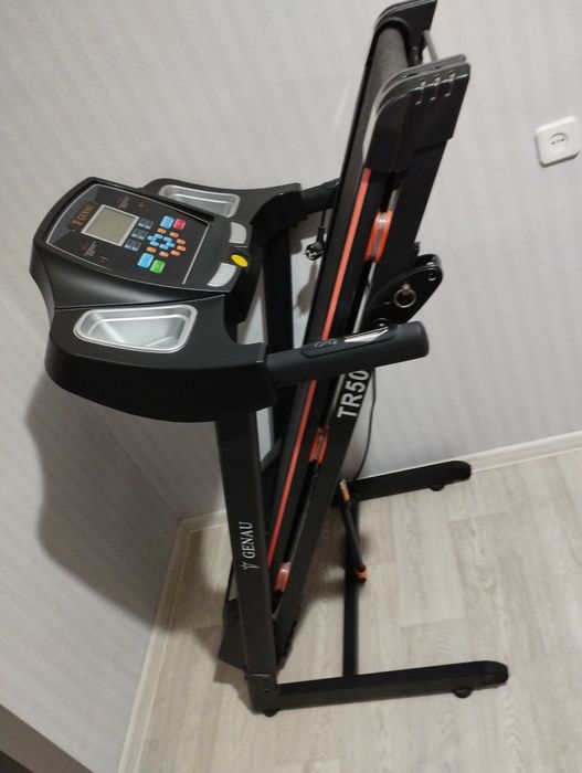 Продам Беговую дорожку.