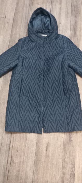 Продам куртку женскую большой размер