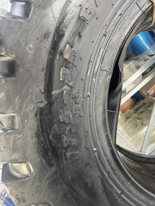 17.5-25 XCMG шины