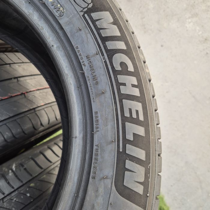 235 55 18 Michelin Primacy 4
