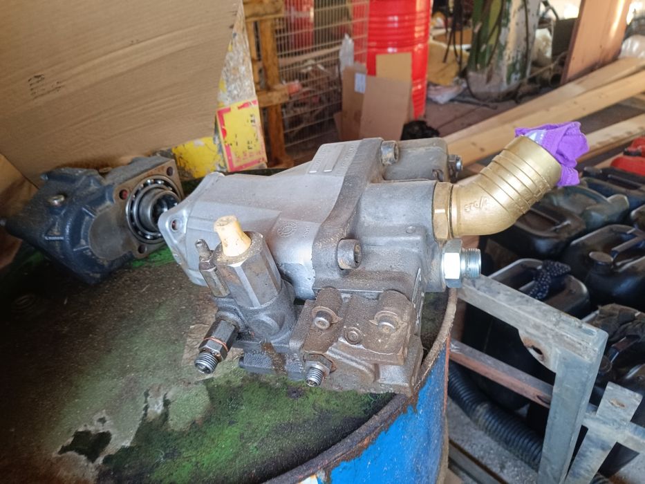 Rexroth - умна помпа, ПТО и оригинални разпределители за кран Epsilon