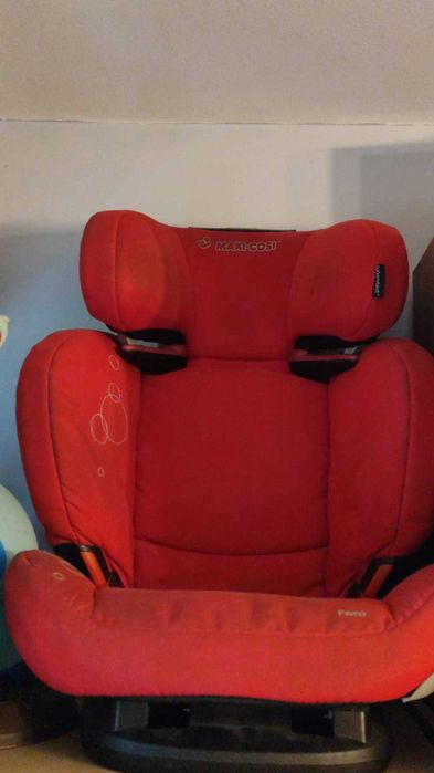 Столче за автомобил Maxi Cosi Fero