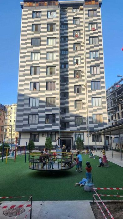 3 xonali yangi qurilgan kvartira sotiladi!