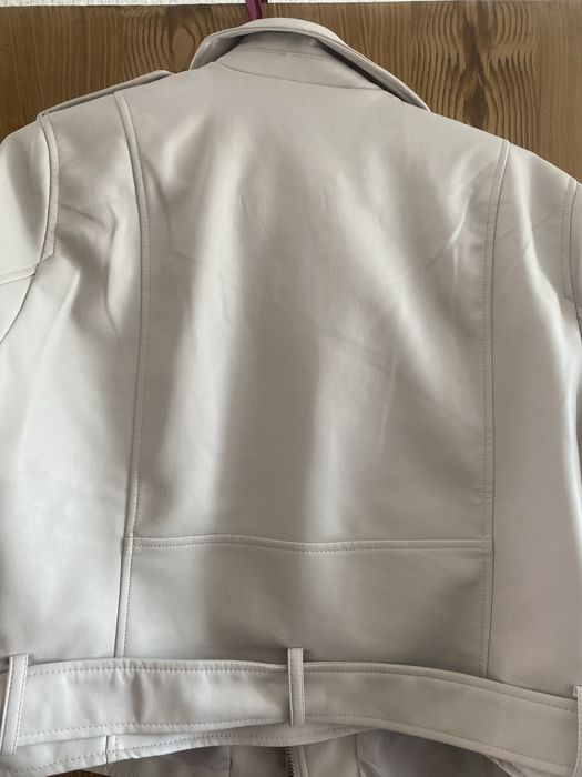 Ново кожено яке..