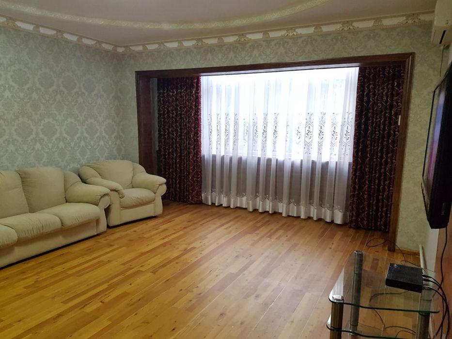 Продаю свою 5 ком квартиру. Метро Айбек ул. Афросиаб дом 12/1