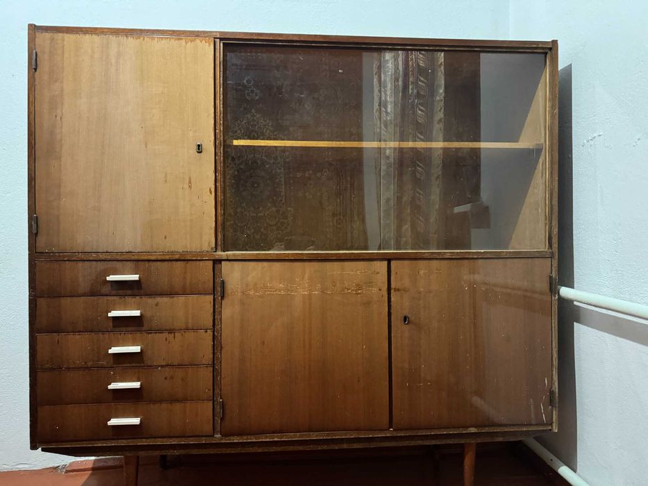 Универсальный шкаф!