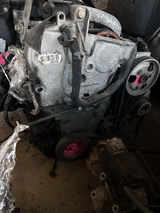 Двигатель ЛАРГУС