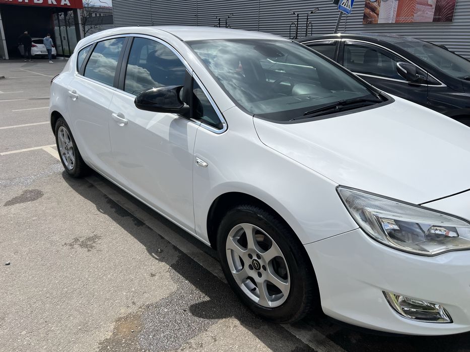 Opel astra J, 1.4 turbo 140 к.с.