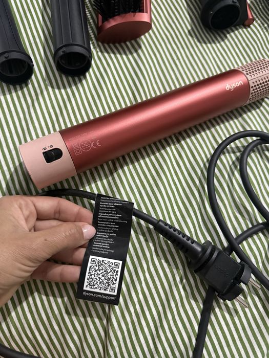 Ondulator ceramic Dyson HS05, portabil, anti-alunecare, 90°C