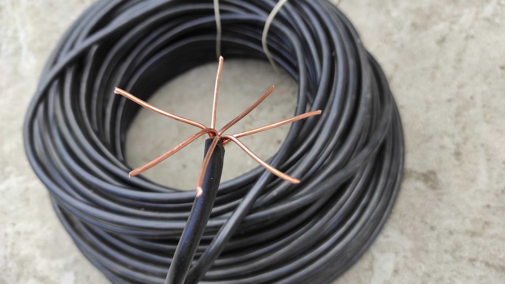 Кабел.                                                        16 кв.м.