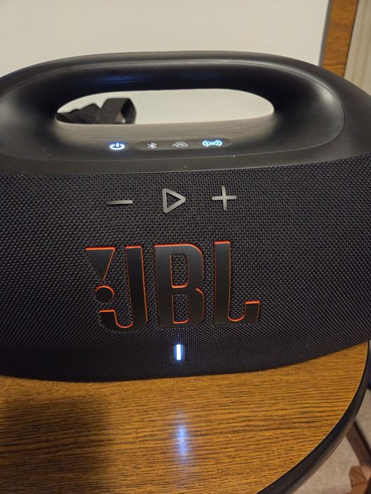 Jbl boombox 4 ca nouă