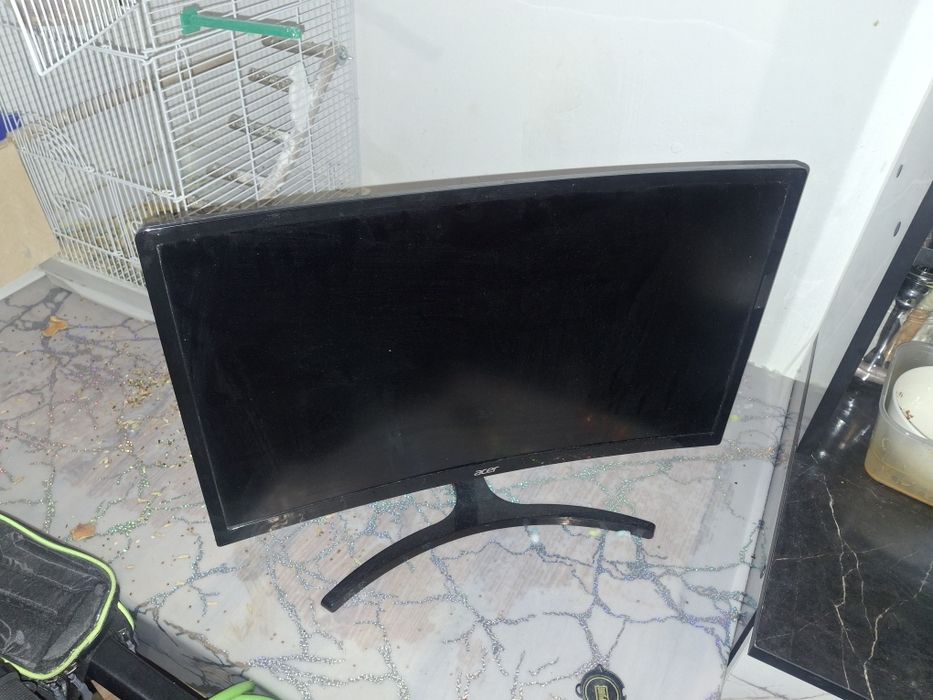 Продам моник 144г