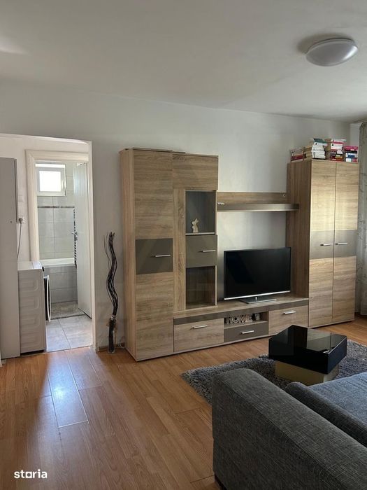 Apartament cu 2 camere 45 mp balcon etaj 2 in zona Rahovei — fotografia 1