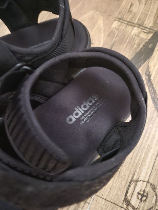 Adidas originals унисекс сандали