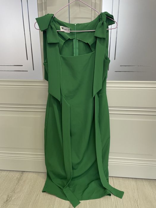 Продам платья