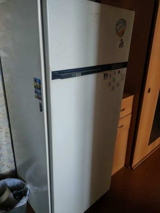 Продам холодильник рабочий