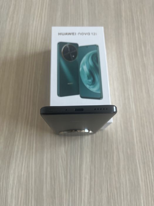 Huawei Nova 12i cu garantie.