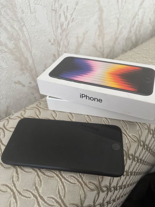 Iphone SE черный