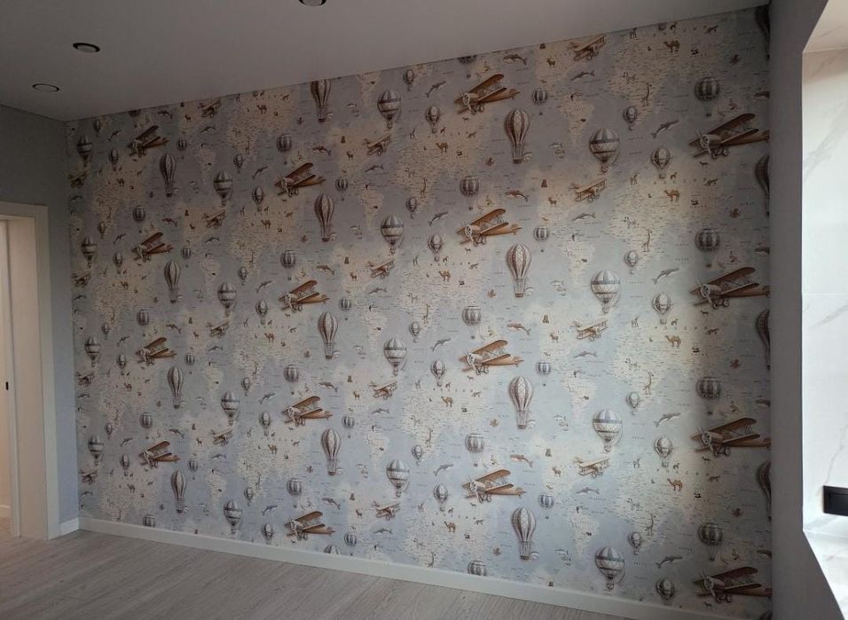 Поклейка обоев. Галтели. Ремонт