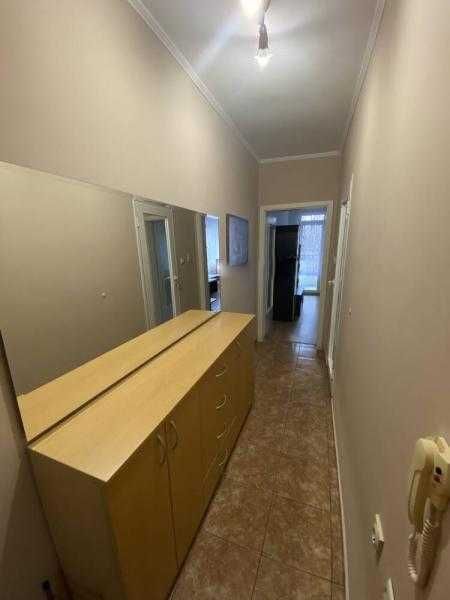 Дава се под наем Двустаен апартамент в Бургас, Лазур - 60 кв.м за 433.5 € - Снимка #6