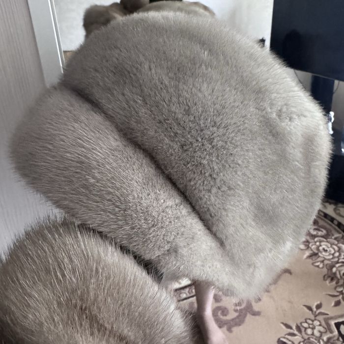 Продам норковую шубу