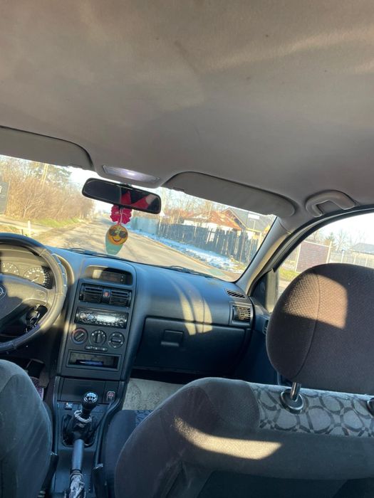 Vând opel astra g