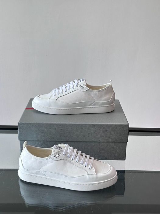 Adidasi Prada , calitate premium , pe comanda , noi , 42