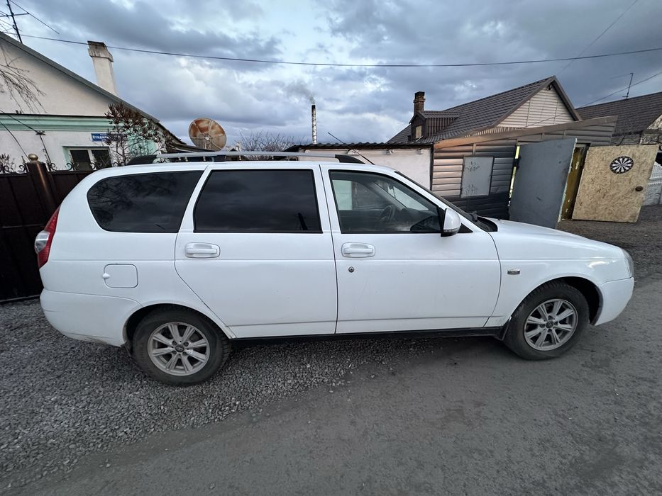 Приора 2 Уневирсал 2014